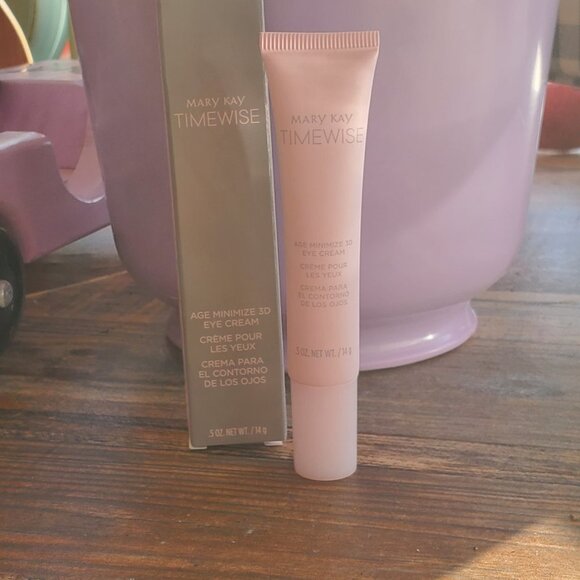 Mary Kay Age Minimize 3D Eye Cream - Picture 1 of 6